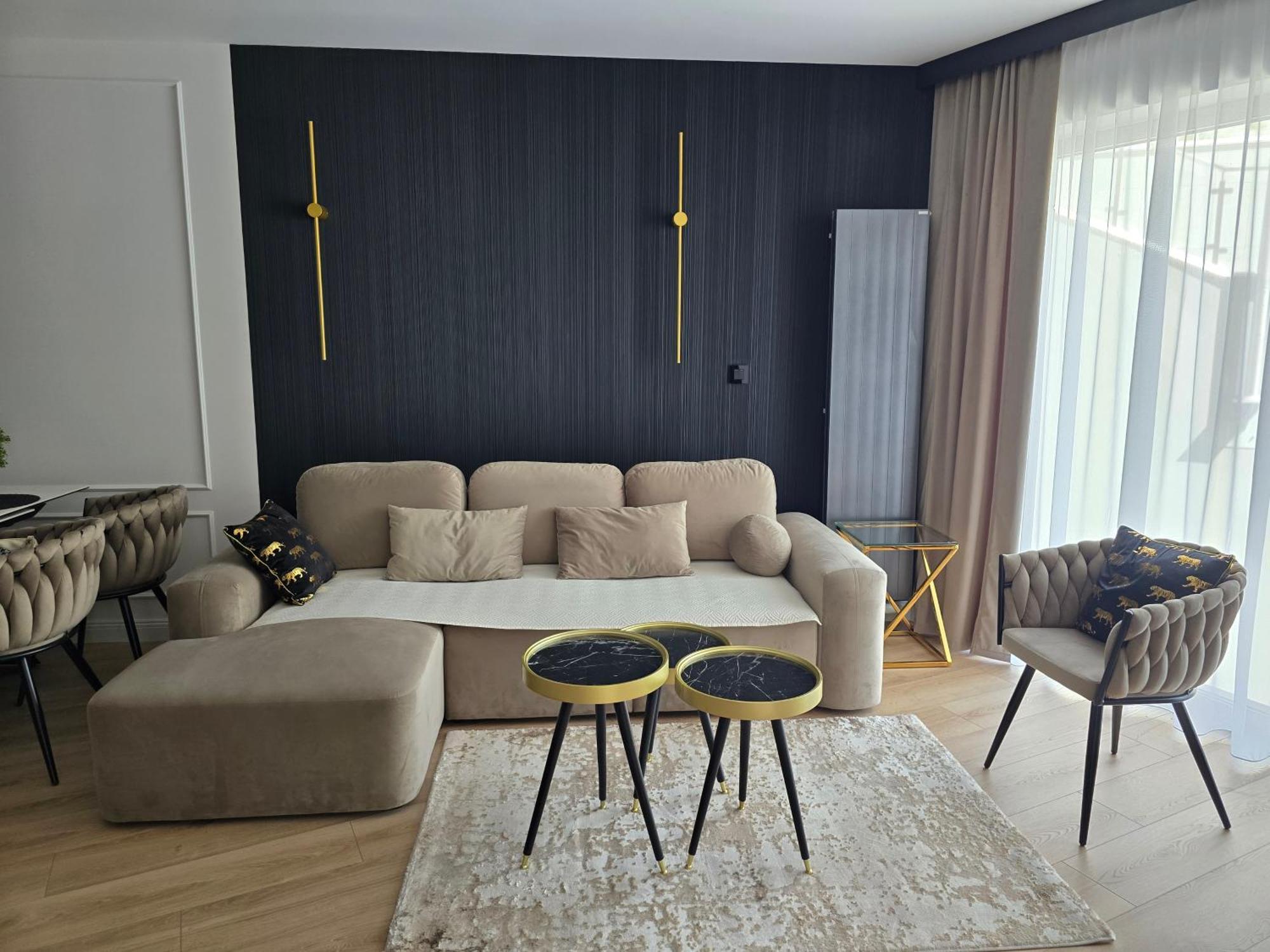 Stone Hill Z Basenem I Widokiem Na Gory
